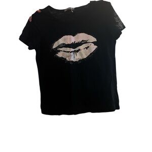 Black Short Sleeve Tee with Lip Print